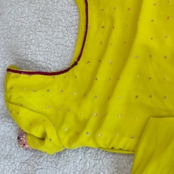 Bright Yellow & Pink Embellished Salwar Suit – Size M | Brand New 3-Piece Set - Picture 8 of 8